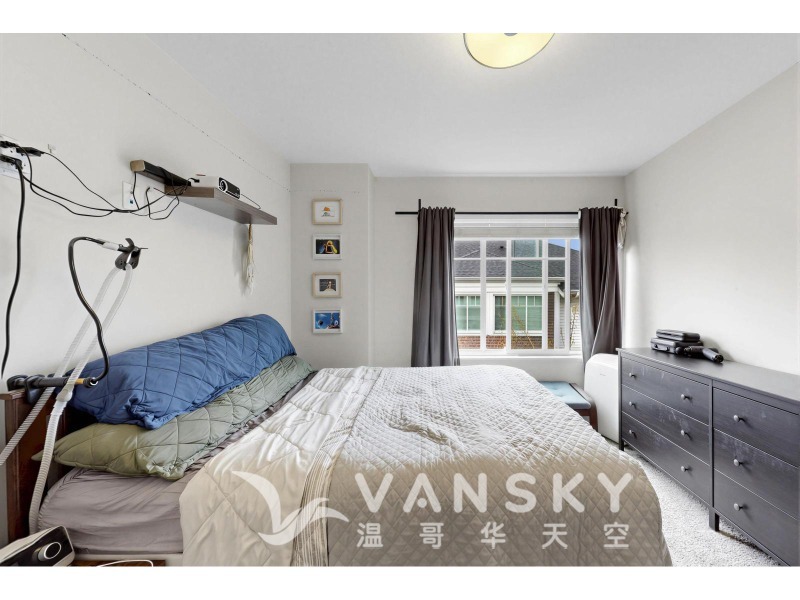 260621164442_master bedroom.jpg
